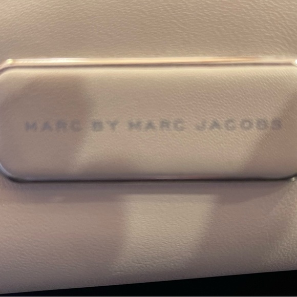 Marc Jacobs bag - Picture 2 of 9